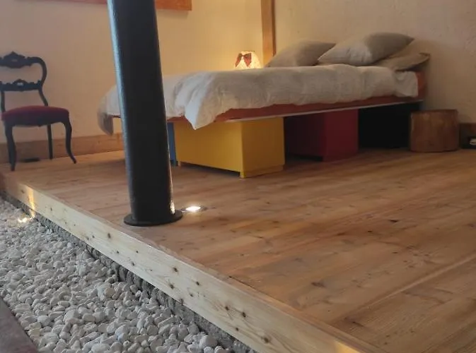 فندق مبيت وإفطار Max & Lory